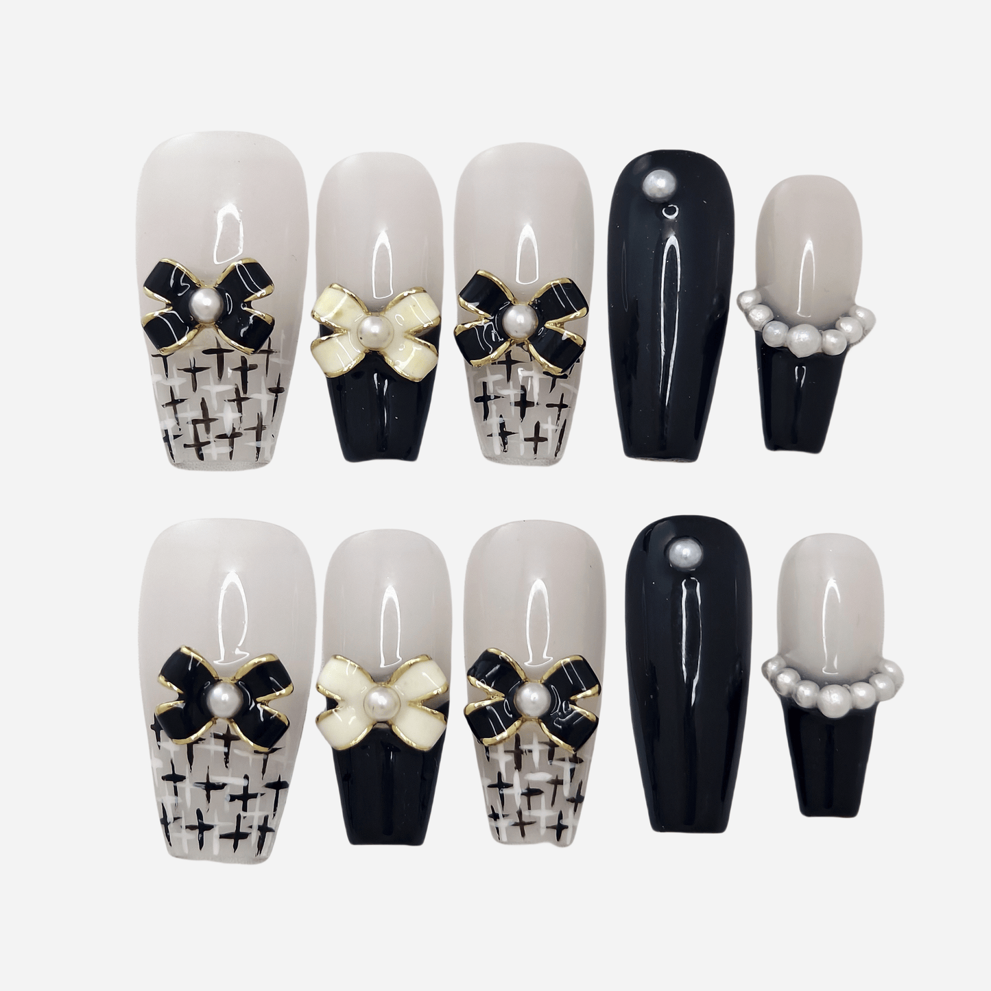 Chic Noir Elegance - Luwanery