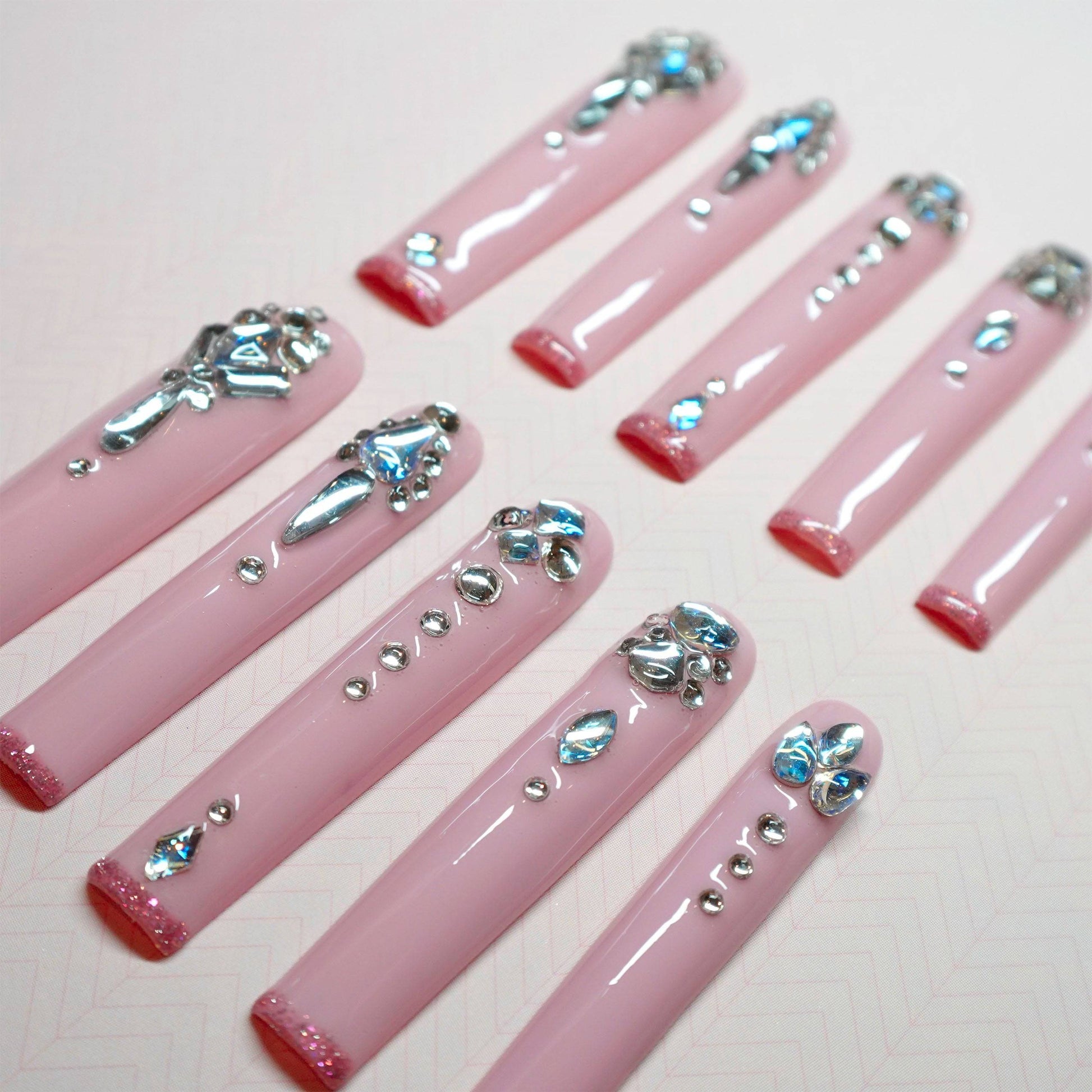 Diamond Blush Cascade - Luwanery