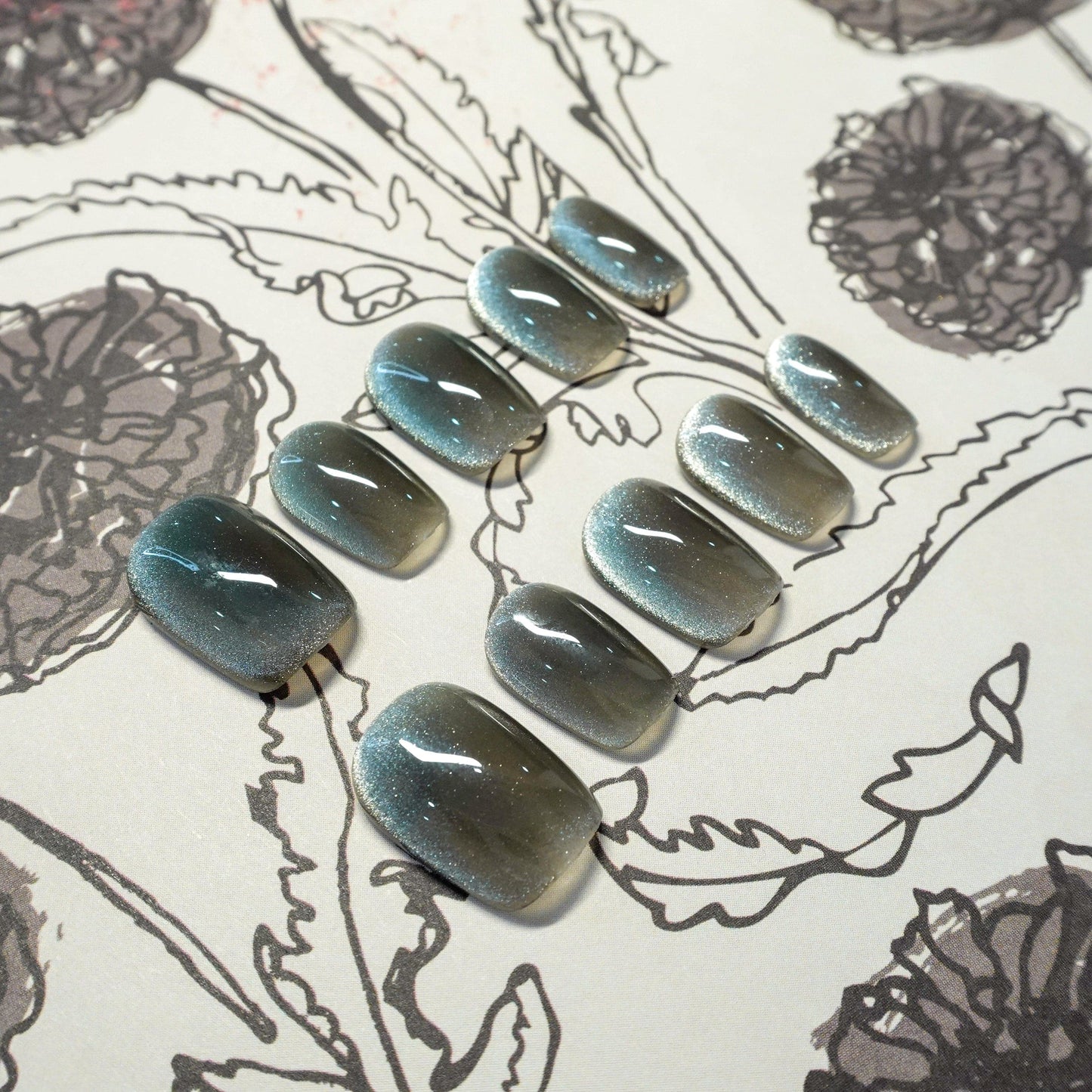 Silver Cat Eye - Luwanery