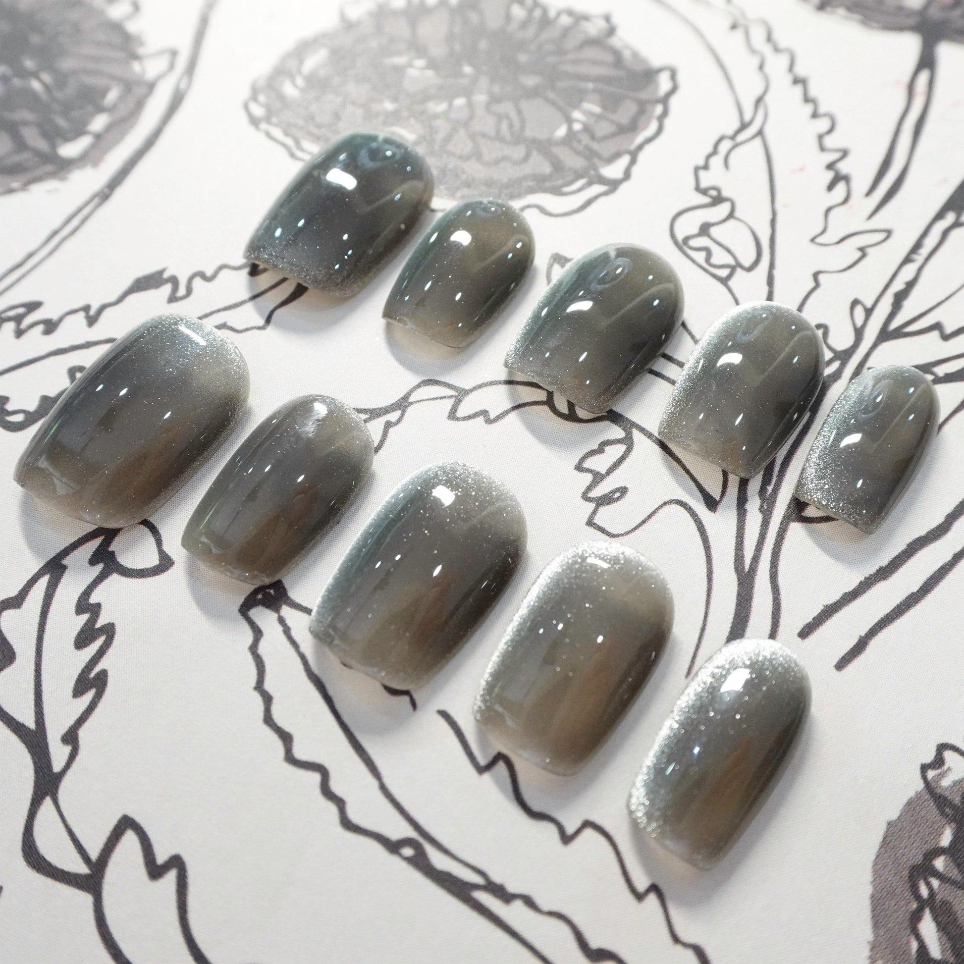 Silver Cat Eye - Luwanery