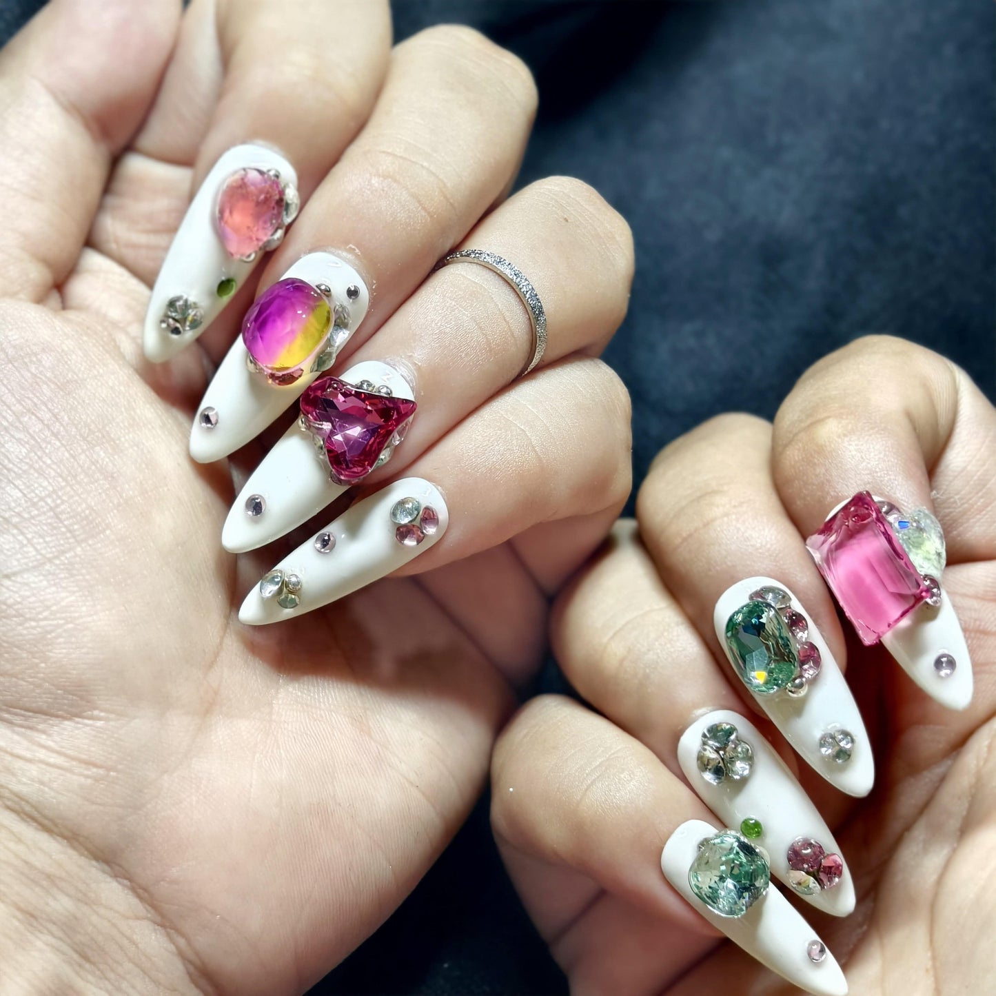 Opulent Jewels - Luwanery