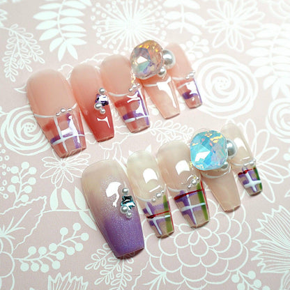 Painted Plaid Charm - Luwanery