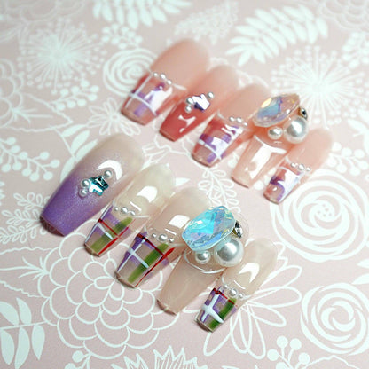 Painted Plaid Charm - Luwanery