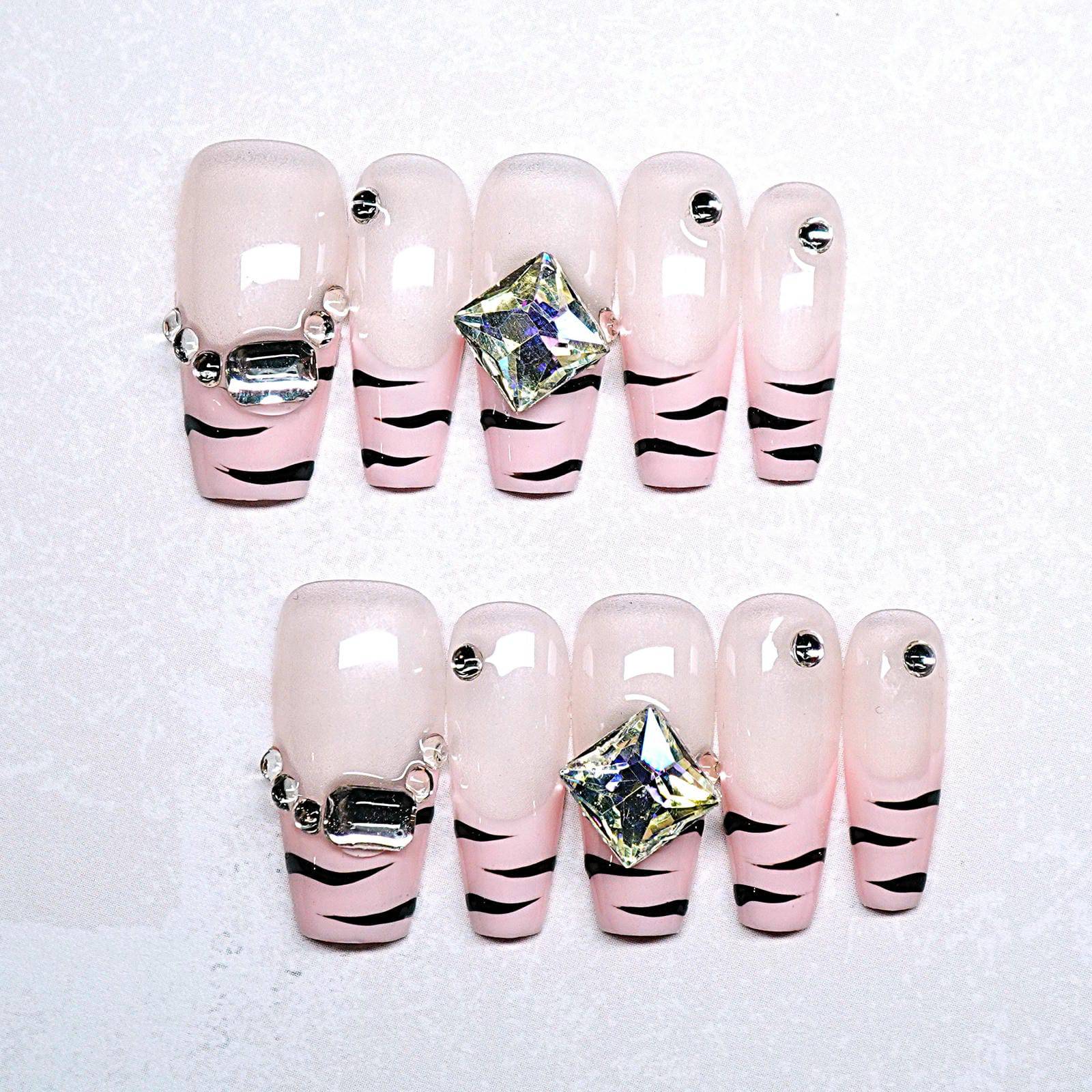 Glamour Stripes - Luwanery