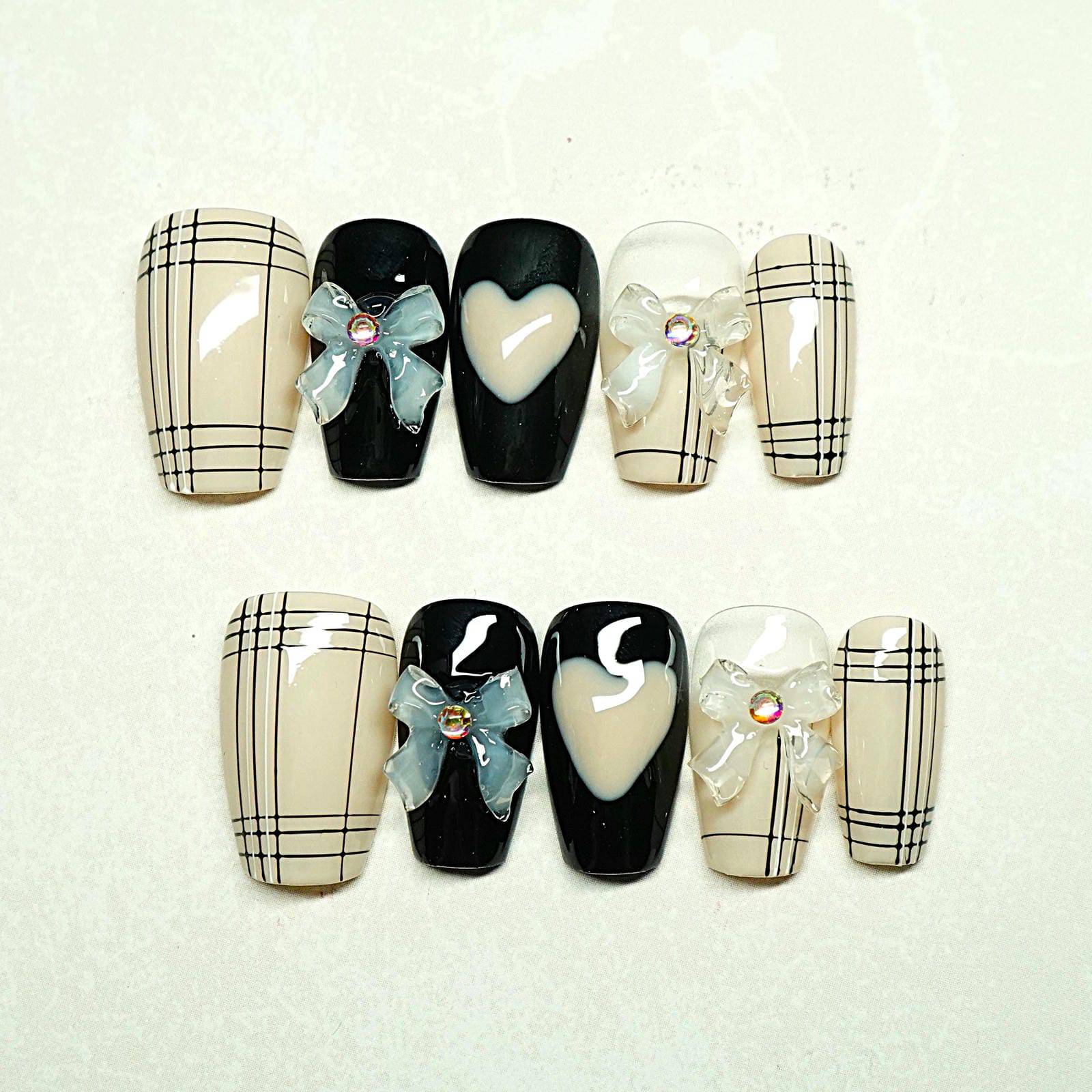 Plaid Chic - Luwanery