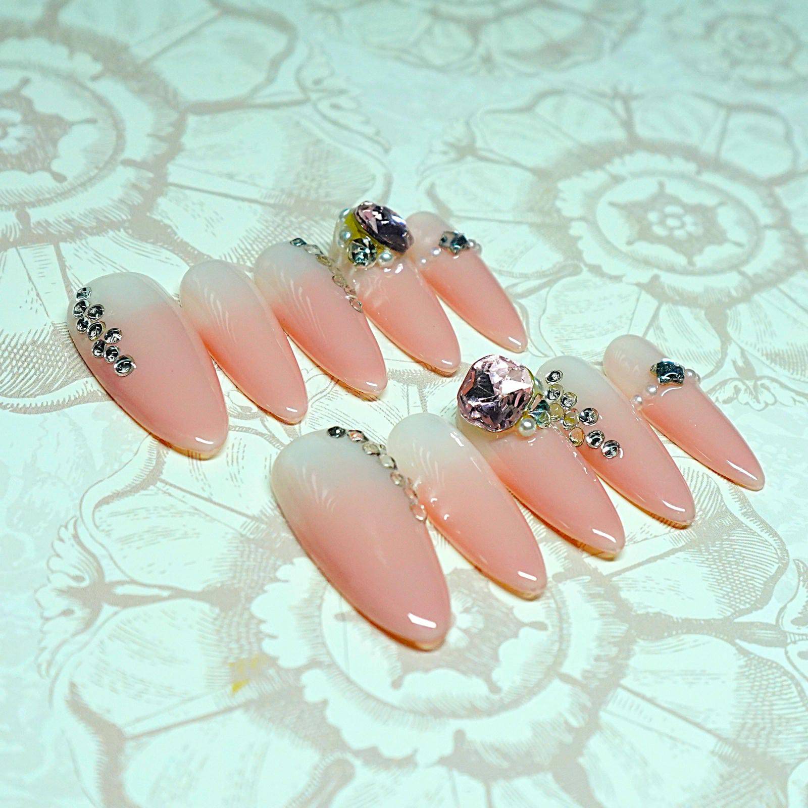 Soft Blush Diamond - Luwanery